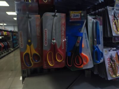 Tijeras de Oficina Surtidas