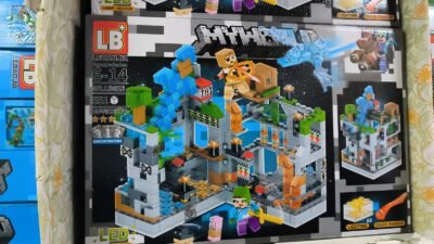 Set de bloques armables estilo Minecraft con luz LED