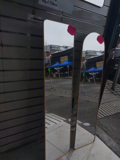 Espejo de Pared Arco Dorado
