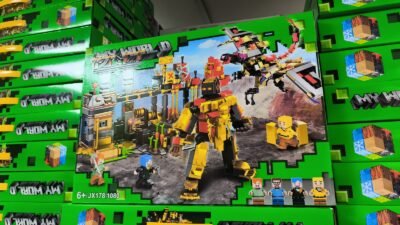 Set de bloques armables My World robot y dragón